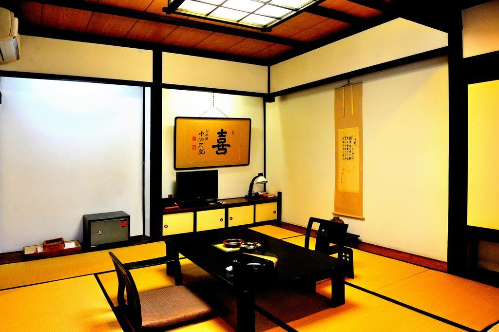 Ryugon Hotel Minamiuonuma Exterior photo